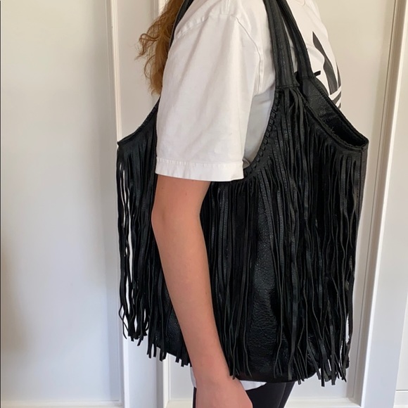 Jennifer Haley large fringe shoulder bag - Picture 8 of 8